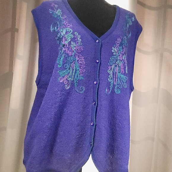Koret Purple Beaded Button Up Sweater Vest Size 1X - Picture 2 of 9